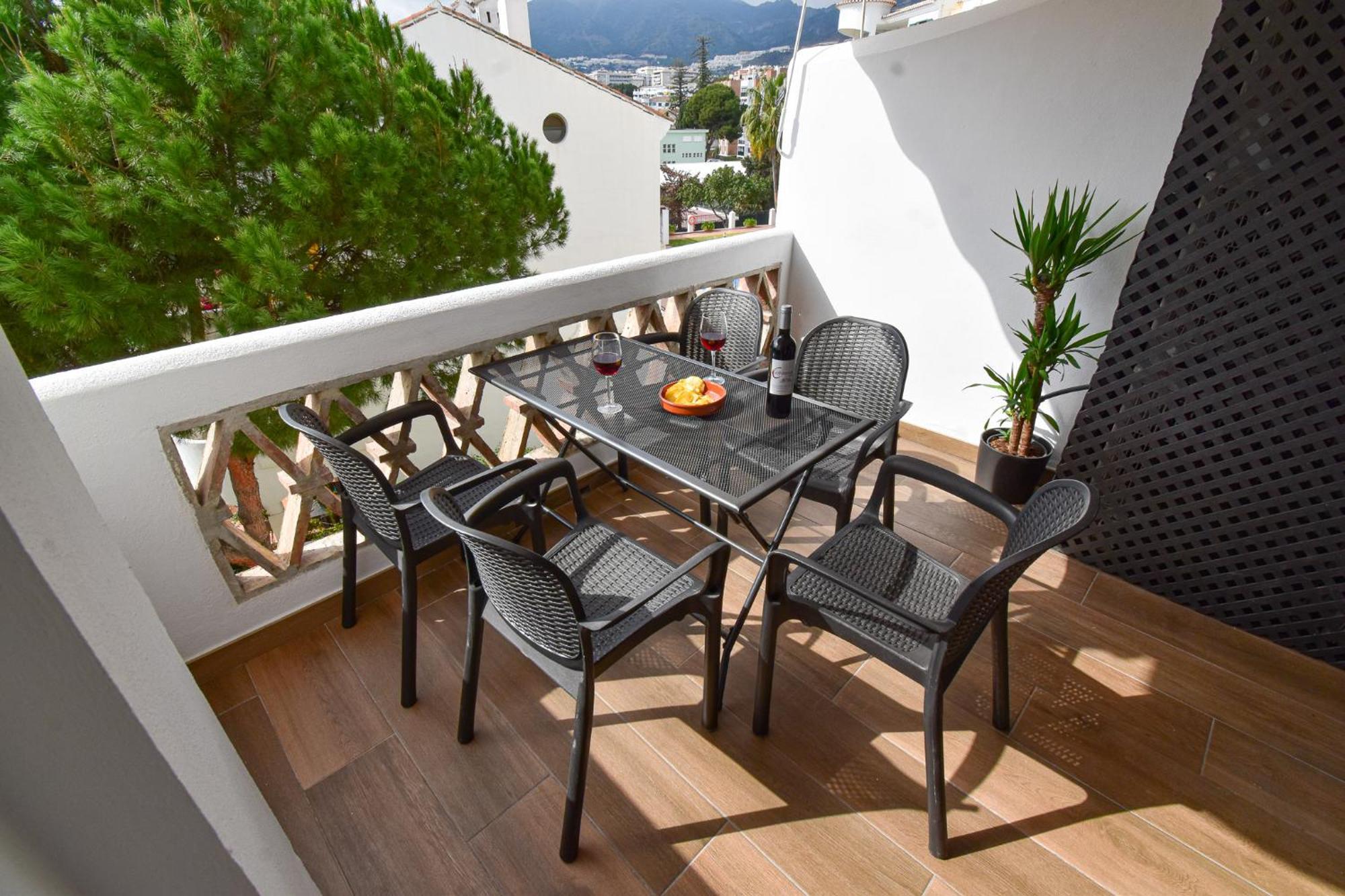 Urb Pueblo Del Parque, Luxury 2 Bedroom Apartment. Fantastic Central Location. Benalmádena Exterior foto